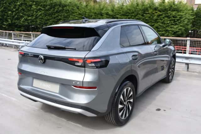Volkswagen T-Roc (2026) thumbnail 4