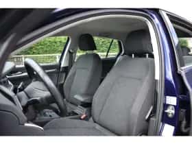 Volkswagen Golf (2026) thumbnail 7