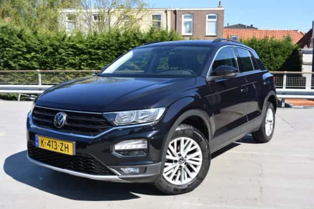 Volkswagen T-Roc (2021) thumbnail 1