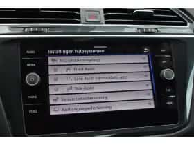 Volkswagen Tiguan (2022) thumbnail 24