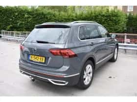 Volkswagen Tiguan (2022) thumbnail 4