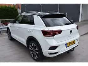 Volkswagen T-Roc (2021) thumbnail 3