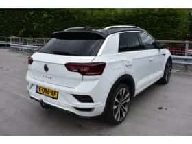 Volkswagen T-Roc (2021) thumbnail 4