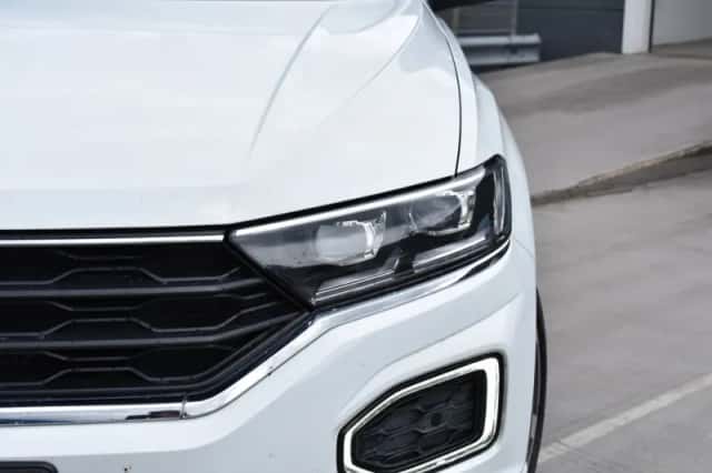 Volkswagen T-Roc (2021) thumbnail 5