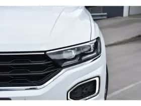 Volkswagen T-Roc (2021) thumbnail 5