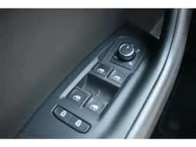 Volkswagen Touareg (2023) thumbnail 20