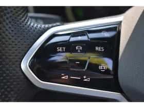 Volkswagen Touareg (2023) thumbnail 24