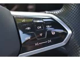 Volkswagen Touareg (2023) thumbnail 25