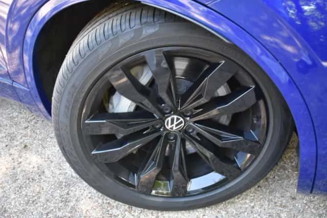 Volkswagen Touareg (2023) thumbnail 6