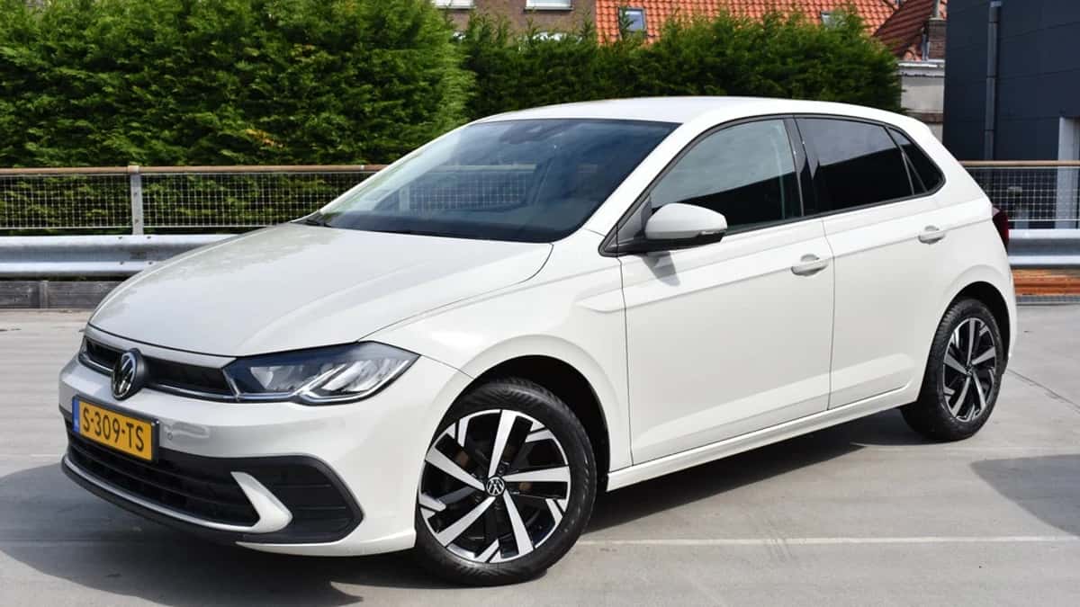 Volkswagen Polo (2023) — foto 1