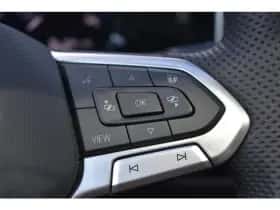 Volkswagen Golf (2025) thumbnail 21