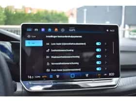 Volkswagen Golf (2025) thumbnail 33