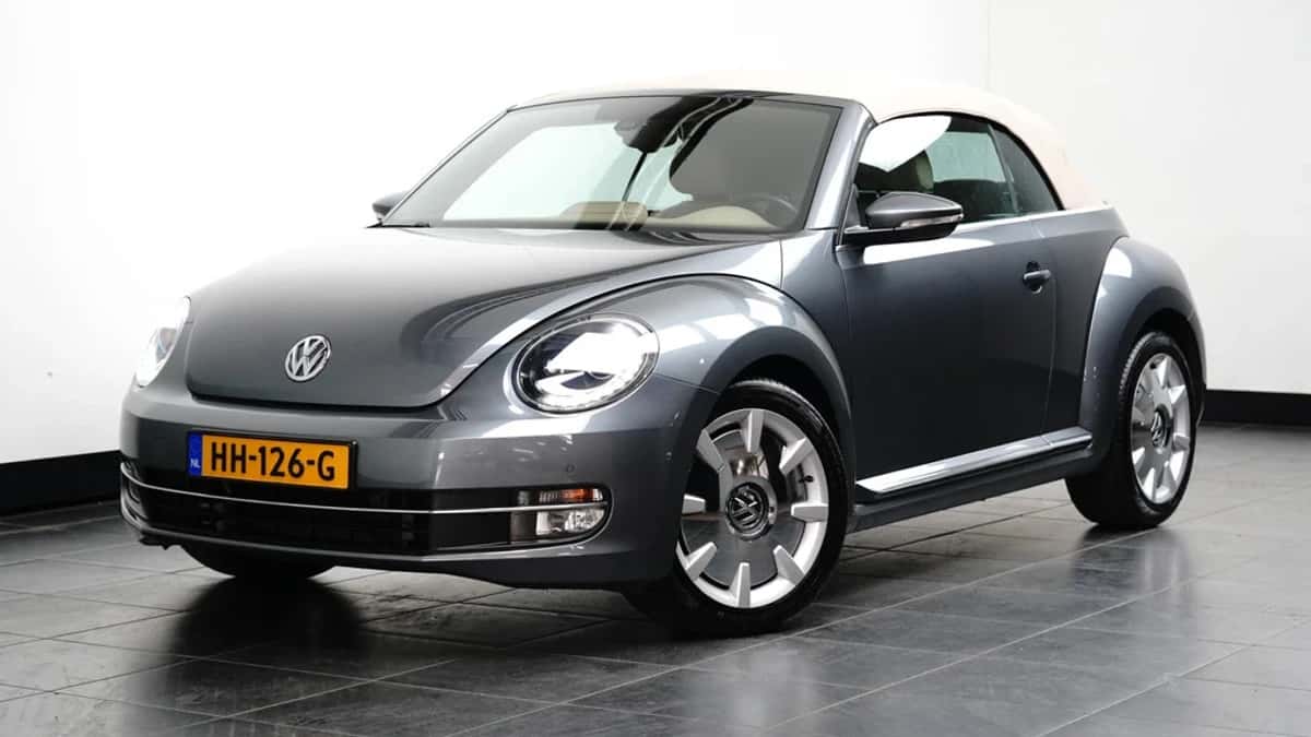 Volkswagen Beetle (2015) — foto 1