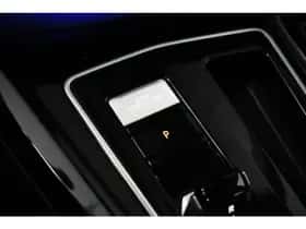 Volkswagen Golf (2023) thumbnail 25