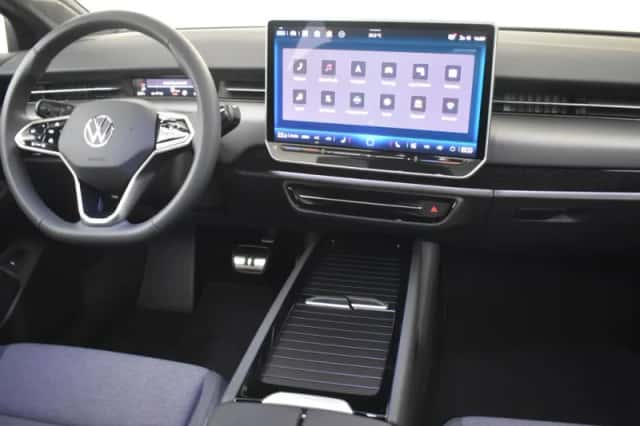 Volkswagen ID.7 (2026) thumbnail 5