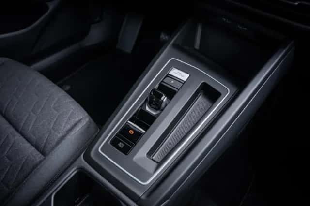 Volkswagen Golf (2026) thumbnail 6
