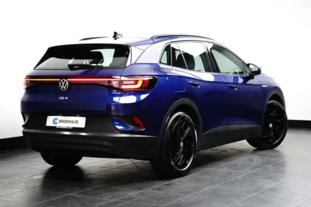 Volkswagen ID.4 (2023) thumbnail 4