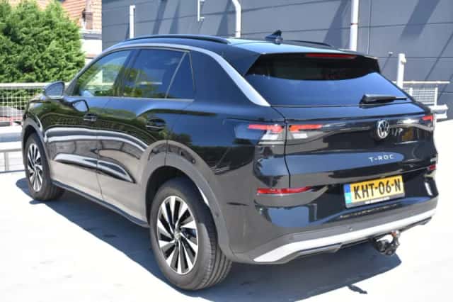 Volkswagen T-Roc (2026) thumbnail 3