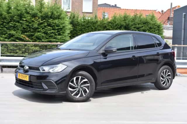 Volkswagen Polo (2022) thumbnail 1