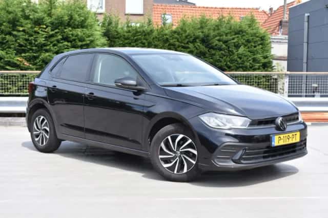 Volkswagen Polo (2022) thumbnail 2