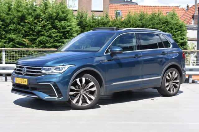 Volkswagen Tiguan (2022) thumbnail 1