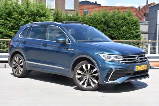 Volkswagen Tiguan (2022) thumbnail 2
