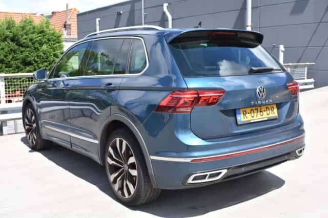 Volkswagen Tiguan (2022) thumbnail 3