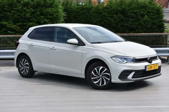 Volkswagen Polo (2024) thumbnail 2