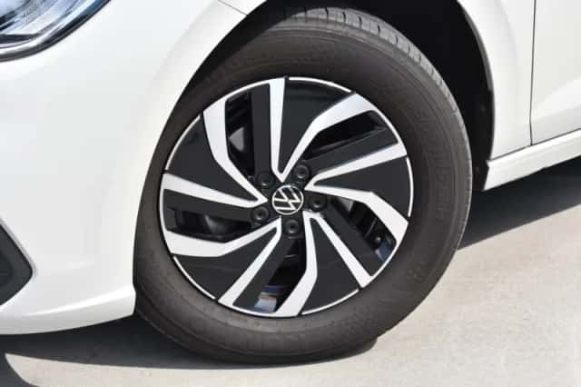 Volkswagen Polo (2024) thumbnail 6