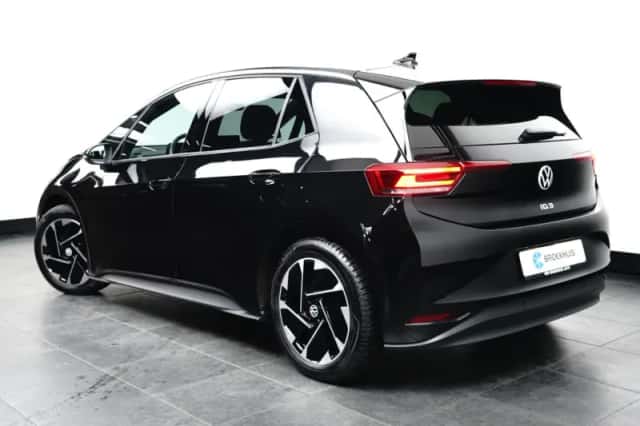 Volkswagen ID.3 (2025) thumbnail 5