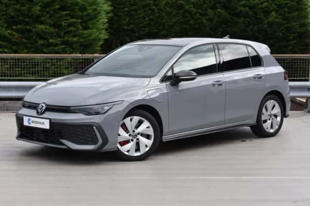 Volkswagen Golf (2025) thumbnail 1