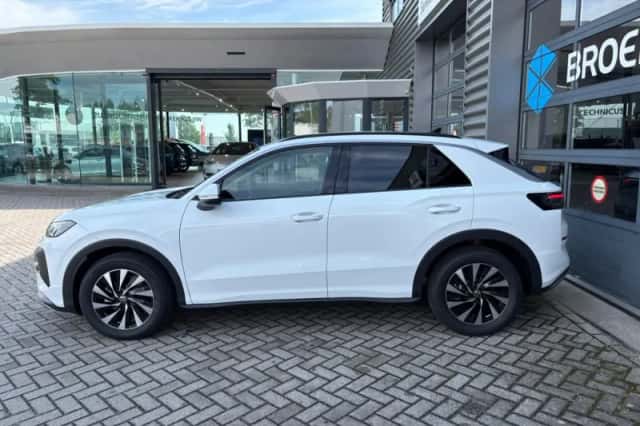 Volkswagen T-Roc (2026) thumbnail 6