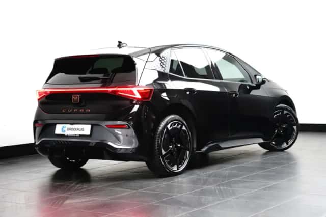 CUPRA Born (2024) thumbnail 4