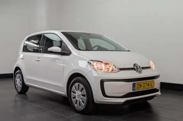 Volkswagen Up! (2019) thumbnail 2