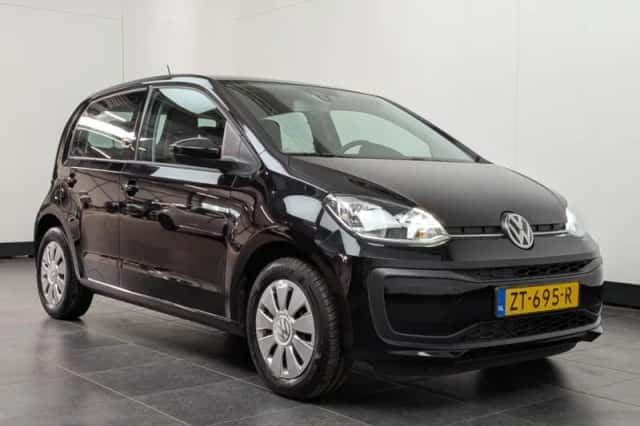 Volkswagen Up! (2019) thumbnail 2