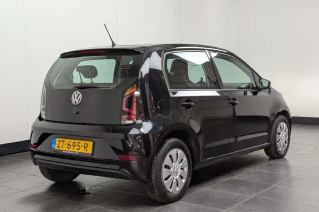 Volkswagen Up! (2019) thumbnail 3