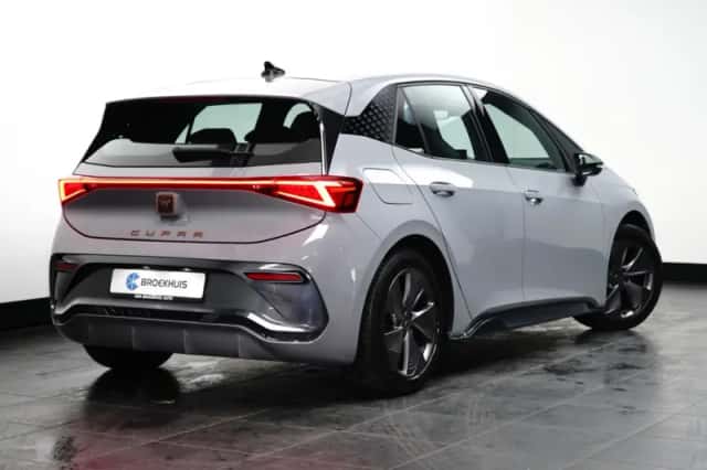 CUPRA Born (2022) thumbnail 4