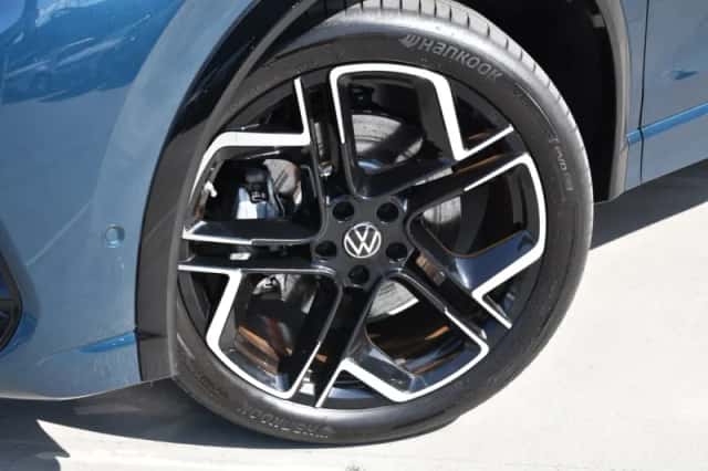 Volkswagen Tiguan (2025) thumbnail 6