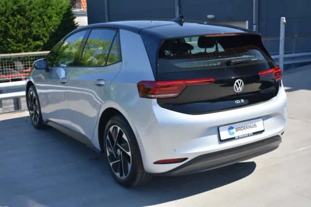 Volkswagen ID.3 (2023) thumbnail 3