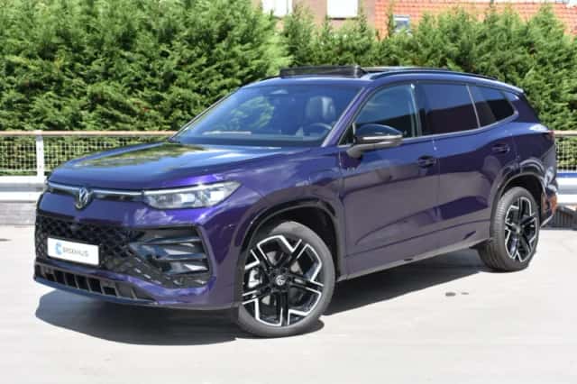 Volkswagen Tayron (2025) thumbnail 1