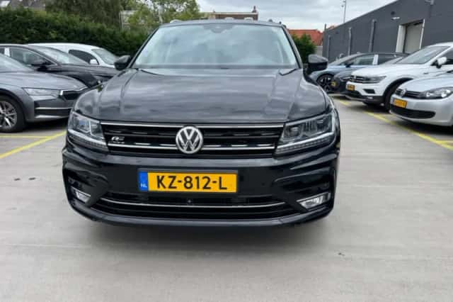 Volkswagen Tiguan (2017) thumbnail 5