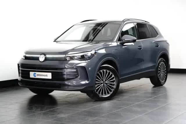 Volkswagen Tiguan (2026) thumbnail 1