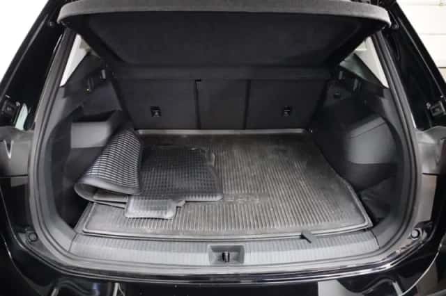 Volkswagen Tiguan (2025) thumbnail 13