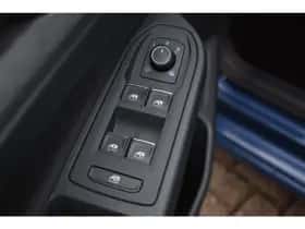 Volkswagen Golf (2025) thumbnail 13