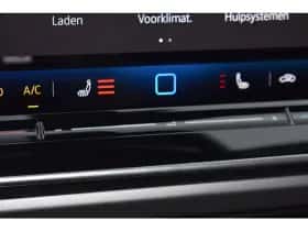 Volkswagen Golf (2025) thumbnail 23