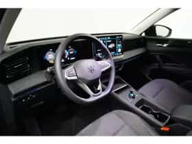 Volkswagen Tiguan (2025) thumbnail 18