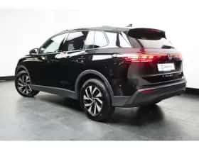 Volkswagen Tiguan (2025) thumbnail 5