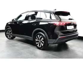 Volkswagen Tiguan (2025) thumbnail 5