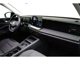 Volkswagen Tiguan (2025) thumbnail 7