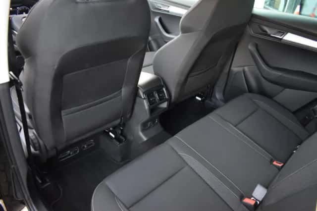Škoda Karoq (2025) thumbnail 14